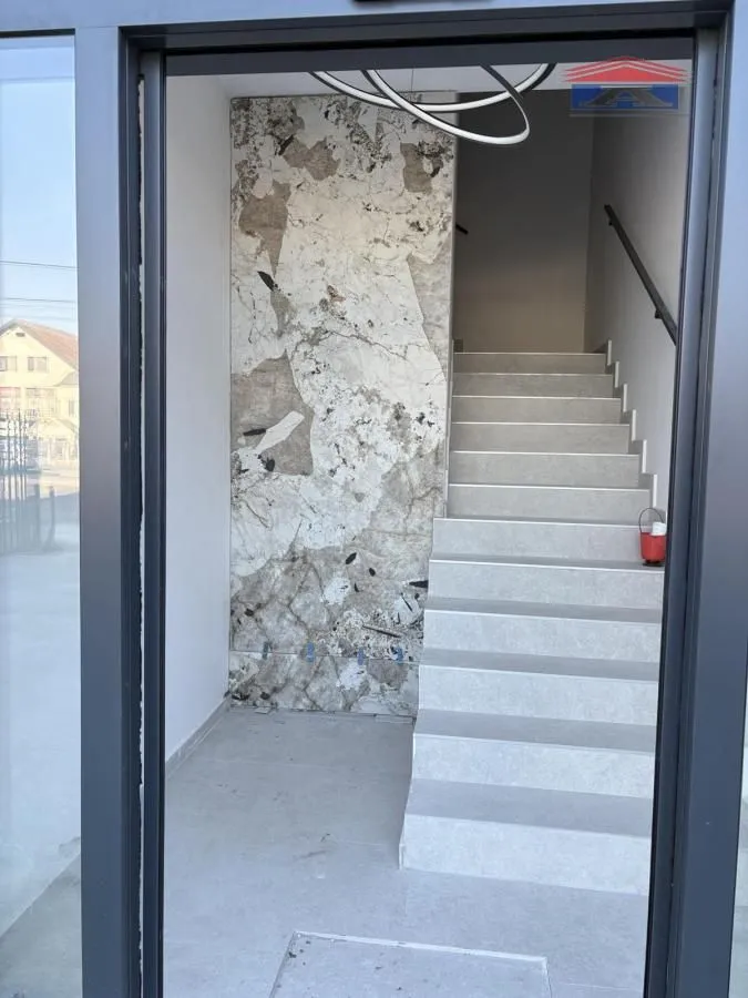 Rent, office space, 250m², Veternik, Novi Sad Sve Podlokacije