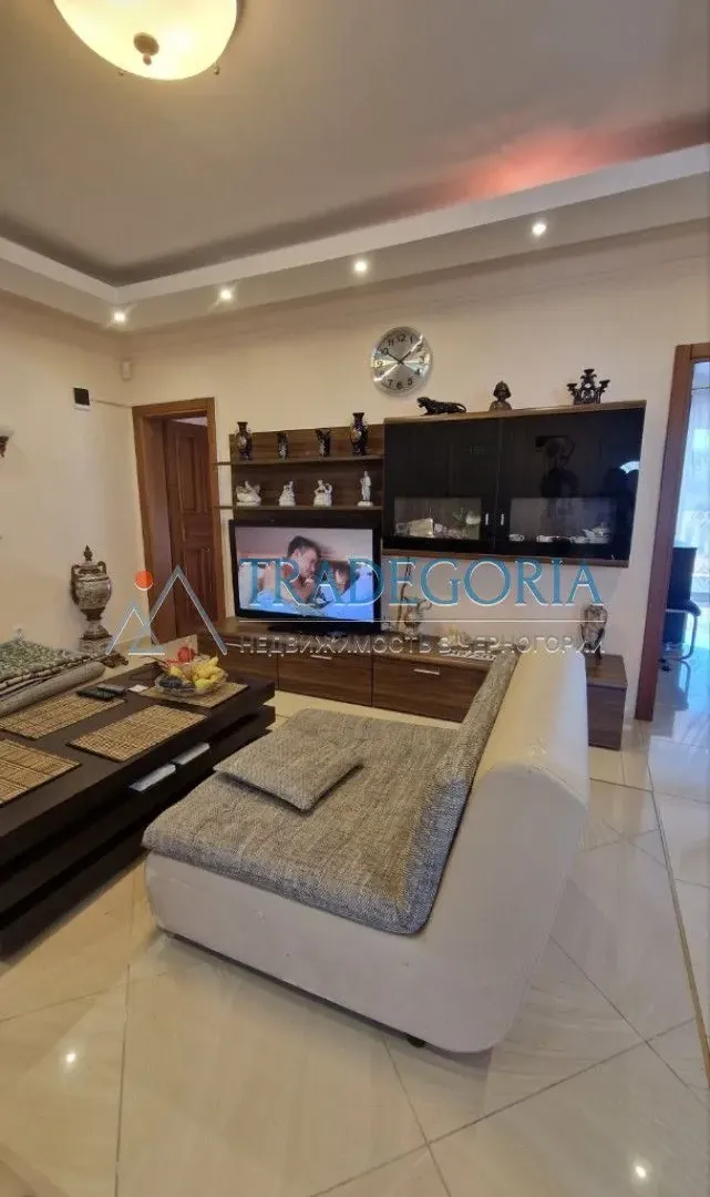 Prodaja, kuća, 194m², Sutomore, Bar