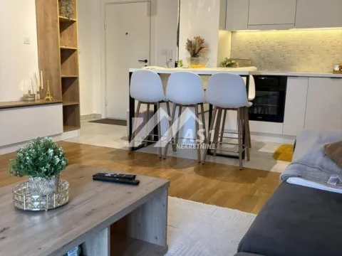 Izdavanje, dvosoban stan, 42m², Telep, Novi Sad Sve Podlokacije - image 3