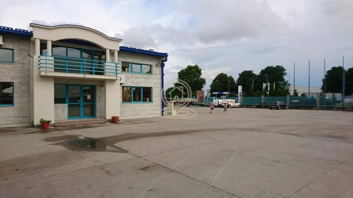Rent, office space, 1800m², Zemun Sve Podlokacije, Beograd