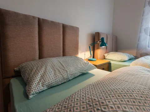 Izdavanje, jednosoban stan, 45m², Blok 9, Podgorica - image 5