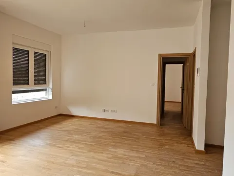 Prodaja, dvosoban stan, 70m², Zabjelo, Podgorica - image 3