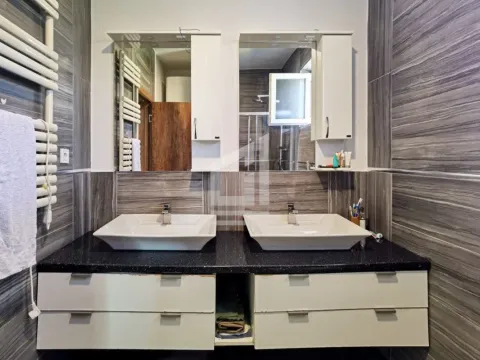 Prodaja, kuća, 220m², Bar, Crna Gora - image 45