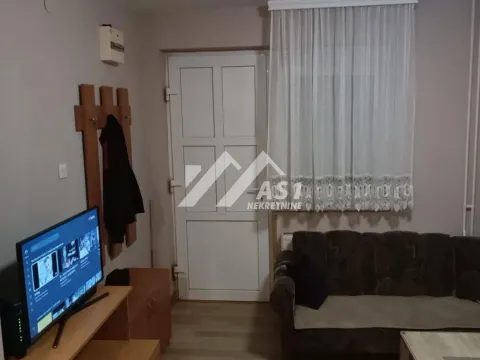 Izdavanje, stan, 23m², Podbara, Novi Sad Sve Podlokacije - image 2