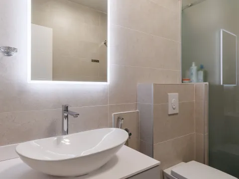 Sale, three bedroom apartment, 104m², Bečići, Budva - image 4