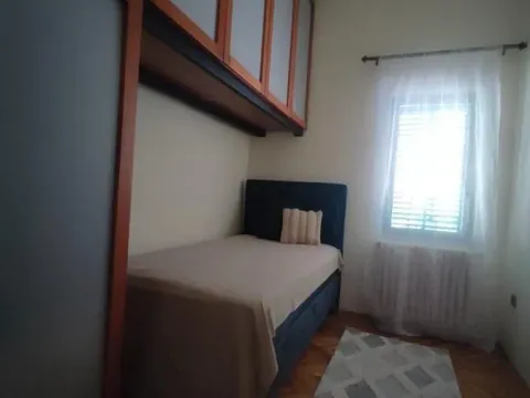 Izdavanje, trosoban stan, 80m², Podbara, Novi Sad Sve Podlokacije - image 9