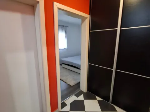 Rent, two bedroom apartment, 60m², Donja Gorica, Podgorica - image 2