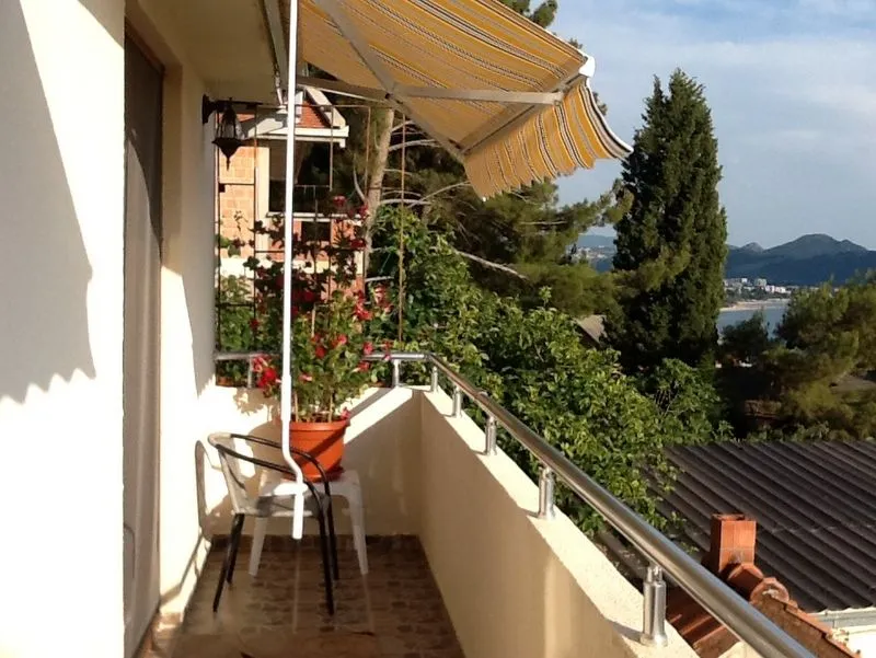 Prodaja, kuća, 130m², Šušanj, Bar