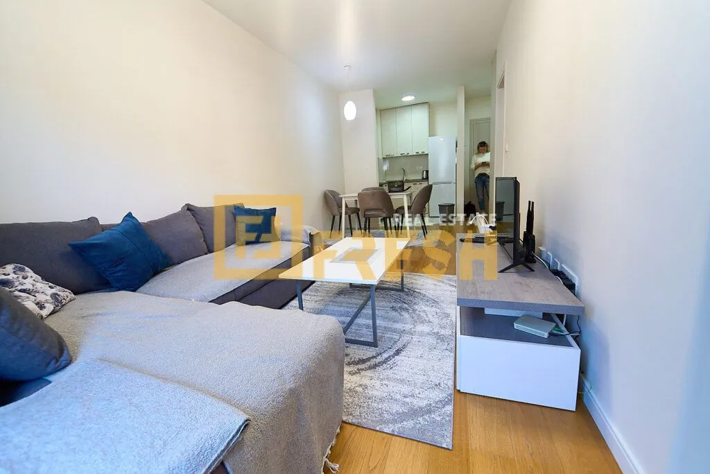 Izdavanje, jednosoban stan, 46m², City Kvart, Podgorica