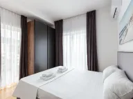 Izdavanje, dvosoban stan, 55m², Bečići, Budva - image 8