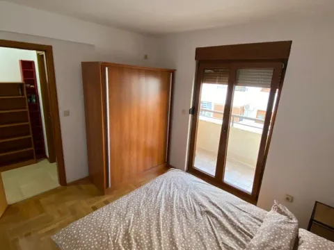 Izdavanje, stan, 55m², Stari Aerodrom, Podgorica - image 8