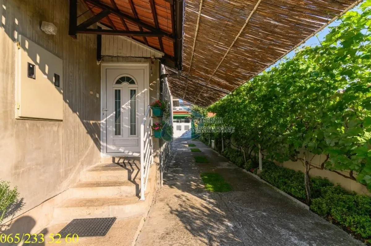 Sale, house, 247m², Palilula Sve Podlokacije, Beograd