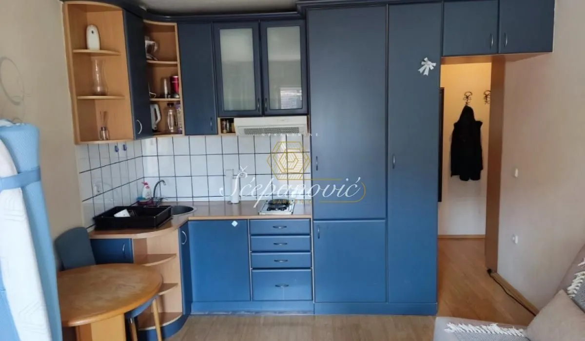 Prodaja, garsonjera, 24m², Podbara, Novi Sad Sve Podlokacije