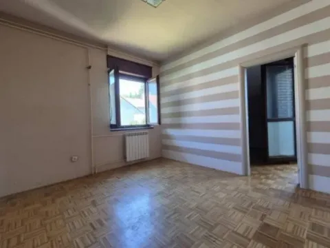 Sale, two bedroom apartment, 55m², Petlovo Brdo, Beograd