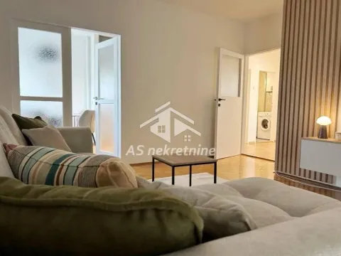 Rent, three bedroom apartment, 77m², Zemun Sve Podlokacije, Beograd - image 4