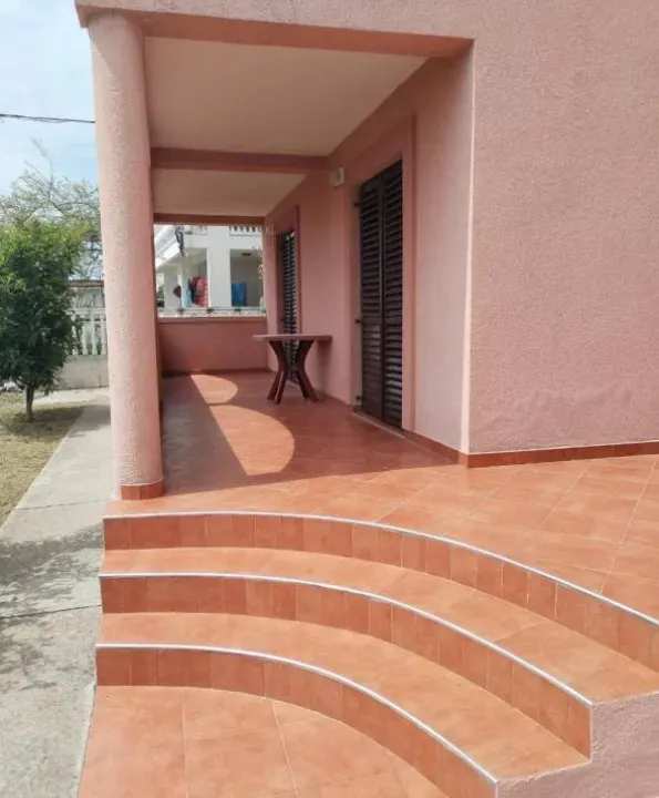 Rent, two bedroom apartment, 110m², Šušanj, Bar