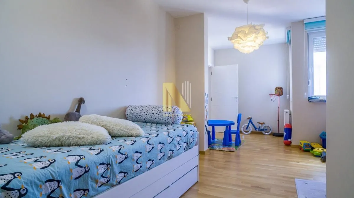 Prodaja, četvorosoban stan, 113m², Telep, Novi Sad Sve Podlokacije