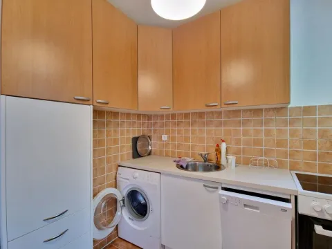 Sale, two bedroom apartment, 58m², Budva, Crna Gora - image 6