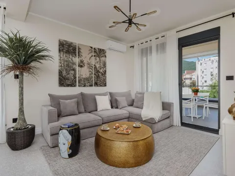 Sale, two bedroom apartment, 97m², Donja Lastva, Tivat