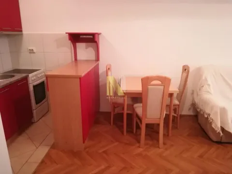 Izdavanje, jednosoban stan, 39m², Grbavica, Novi Sad Sve Podlokacije - image 5