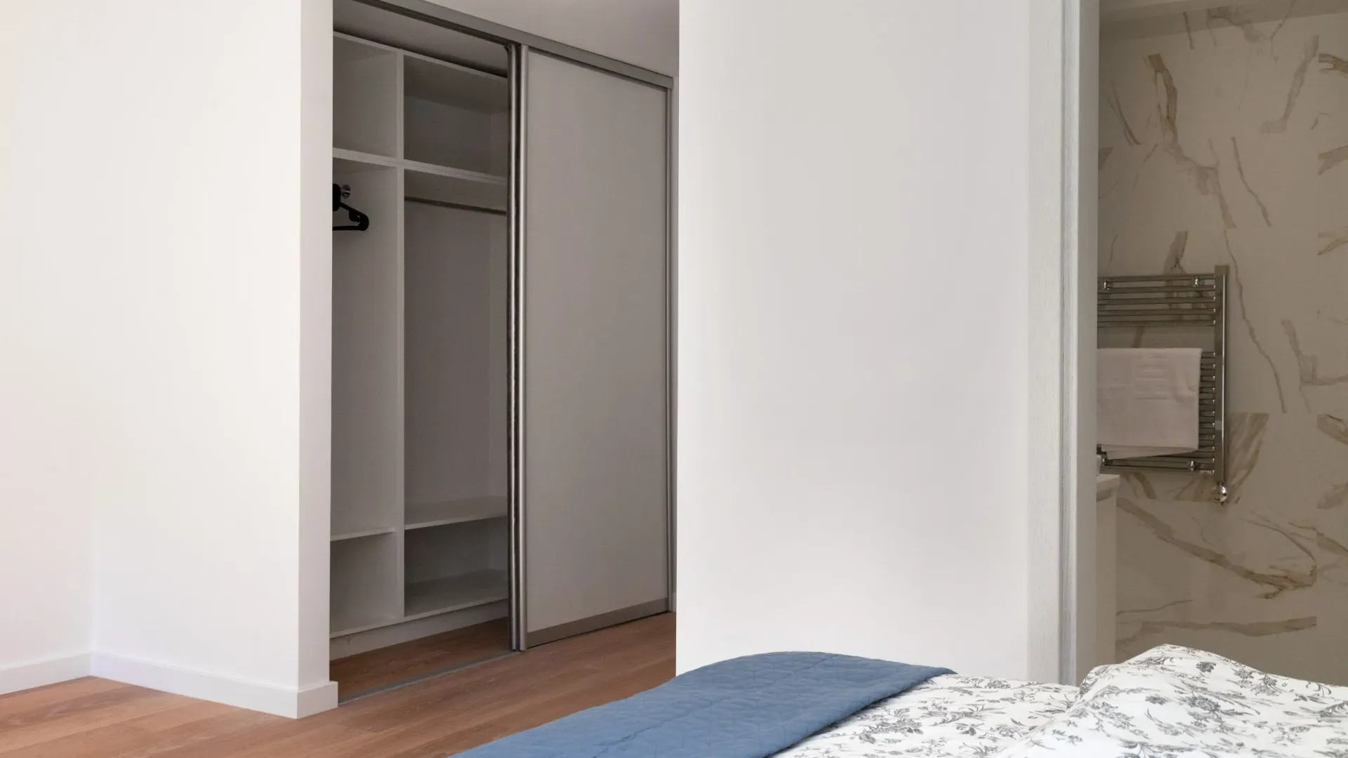 Sale, five bedroom apartment, 253m², Kotor, Crna Gora
