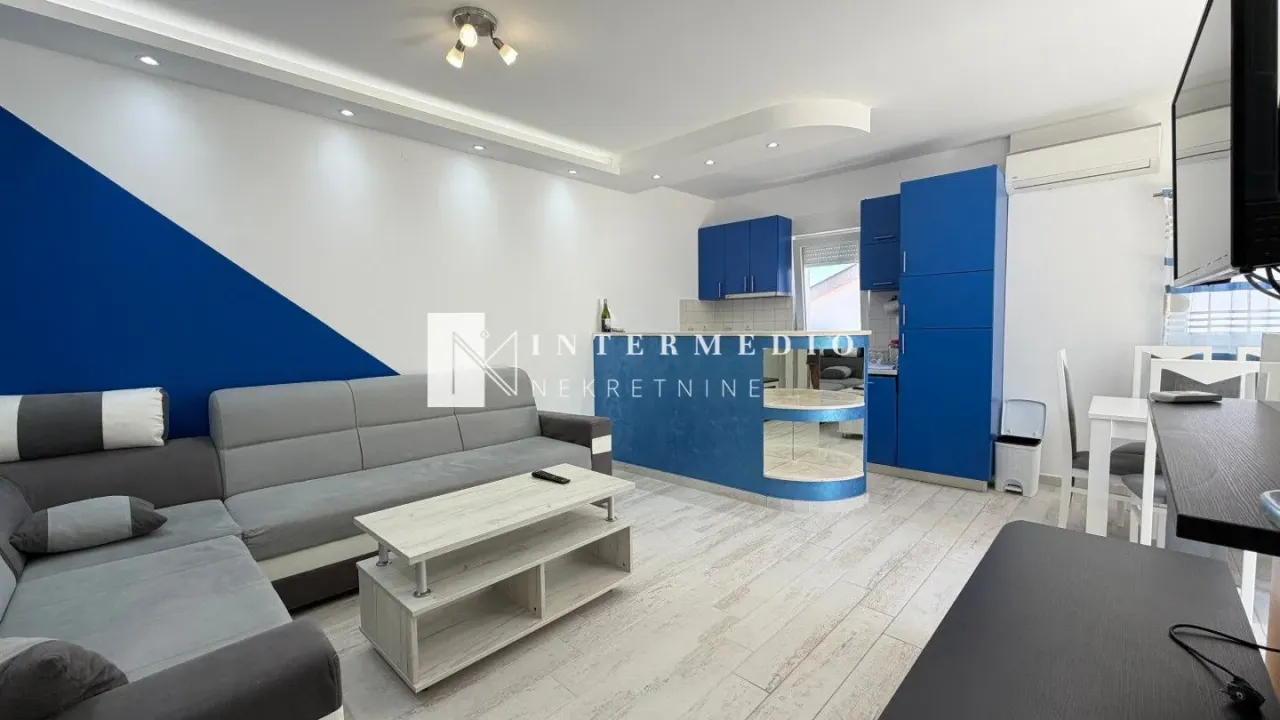 Rent, two bedroom apartment, 50m², Igalo, Herceg Novi