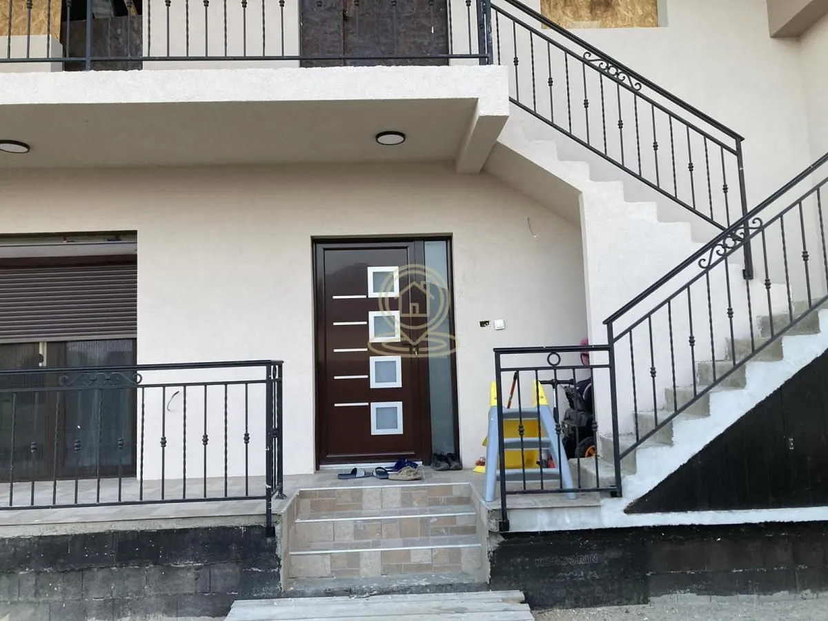Prodaja, kuća, 200m², Palilula Sve Podlokacije, Beograd