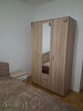 Izdavanje, jednosoban stan, 45m², Stari Aerodrom, Podgorica - image 7