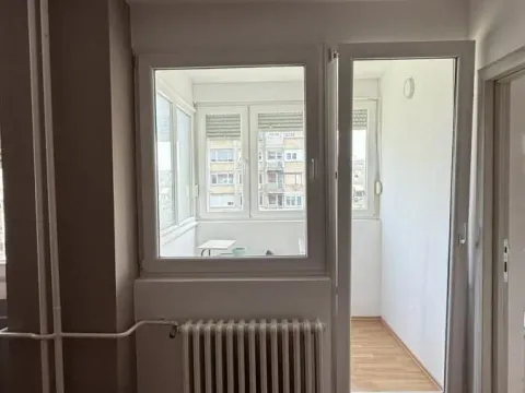 Rent, three bedroom apartment, 85m², Bulevar Oslobodjenja, Novi Sad Sve Podlokacije - image 4