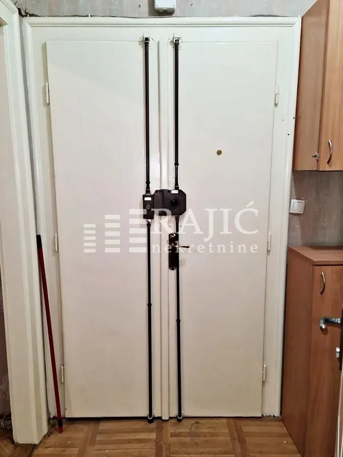 Rent, office space, 84m², Stari Grad, Beograd
