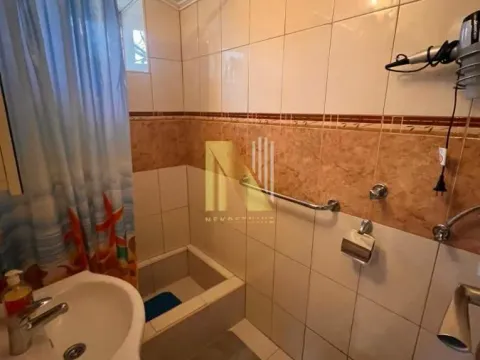 Izdavanje, kuća, 47m², Ledinci, Petrovaradin - image 9