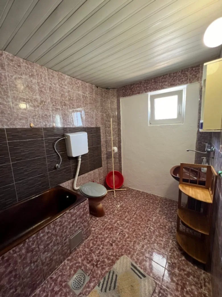Rent, studio apartment, 35m², Šušanj, Bar