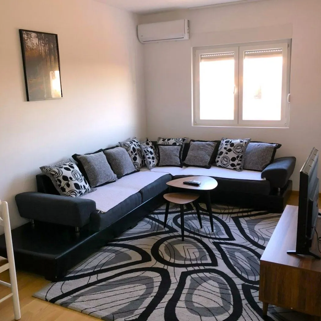 Rent, apartment, 42m², Pobrežje, Podgorica