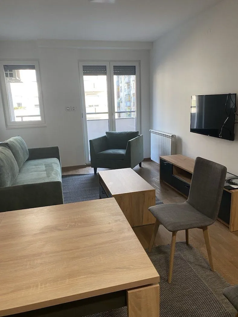 Rent, one bedroom apartment, 43m², Grbavica, Novi Sad Sve Podlokacije