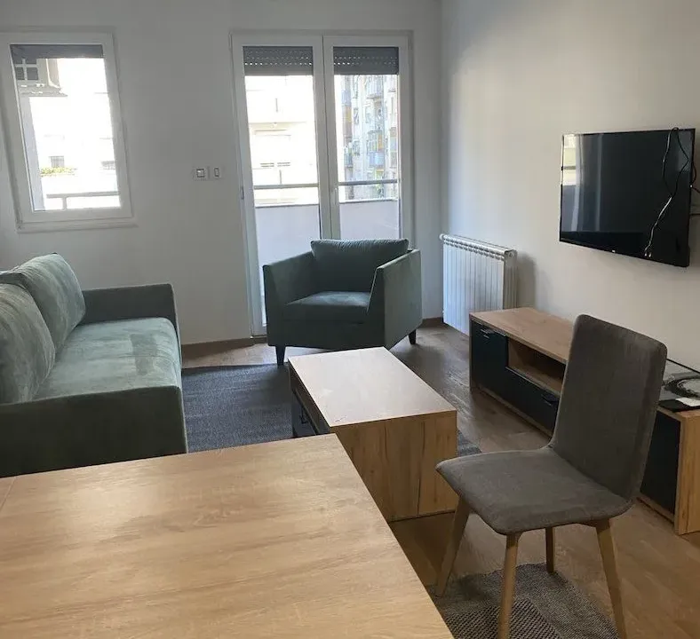 Rent, one bedroom apartment, 43m², Grbavica, Novi Sad Sve Podlokacije