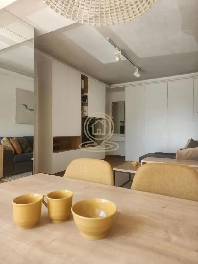 Izdavanje, dvosoban stan, 35m², Kluz, Zvezdara Sve Podlokacije