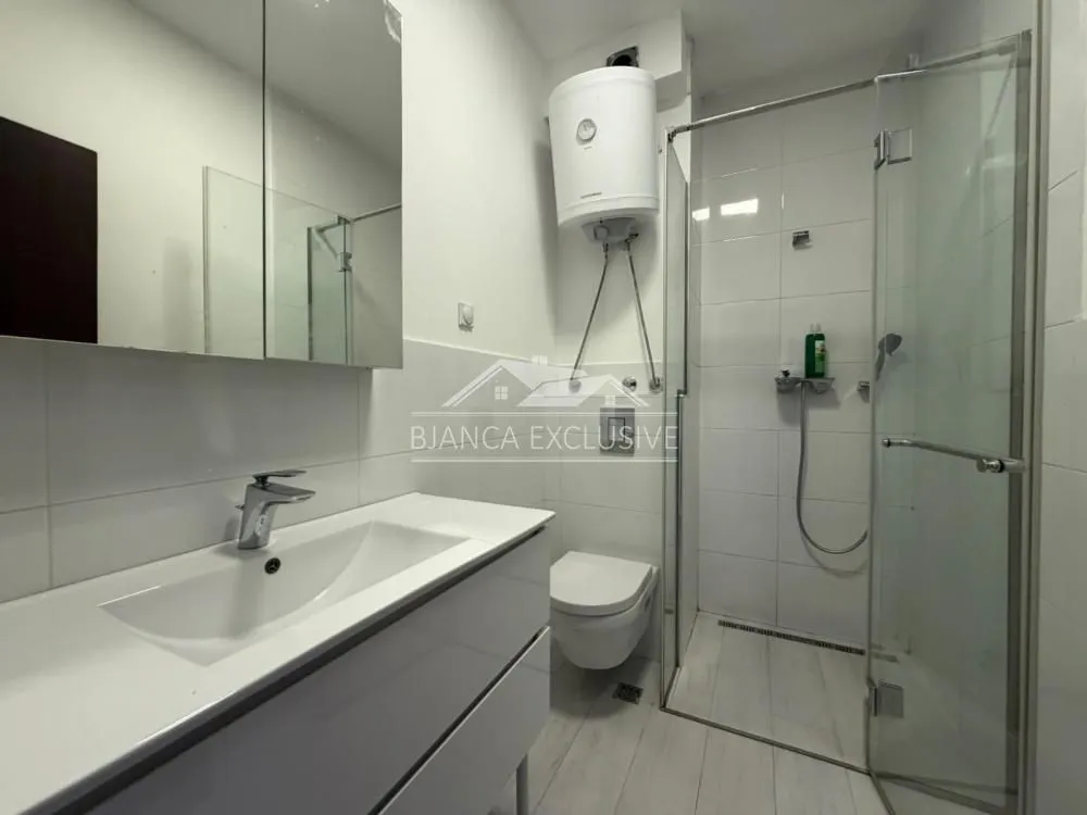Prodaja, četvorosoban stan, 120m², Južni Bulevar, Vračar Sve Podlokacije