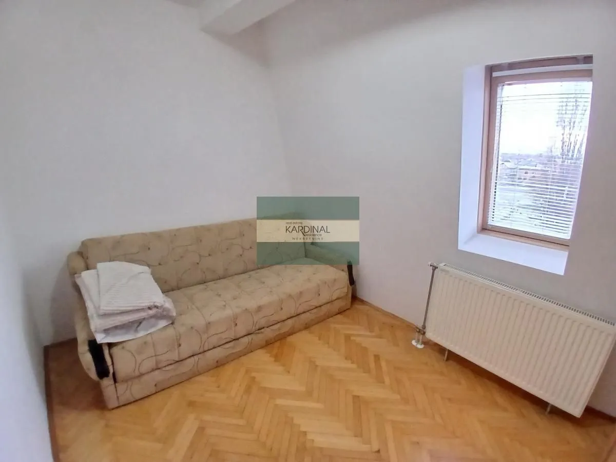 Prodaja, trosoban stan, 71m², Centar, Jagodina