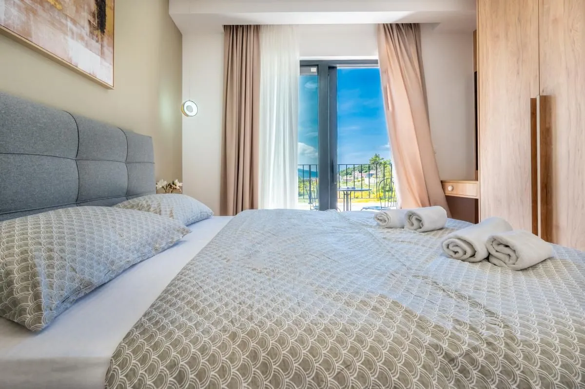 Prodaja, kuća, 250m², Mrčevac, Tivat