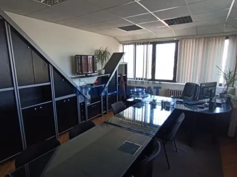 Poslovni prostor in Banovo Brdo