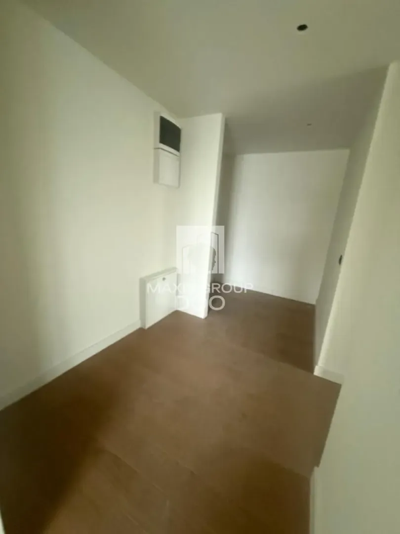 Sale, three bedroom apartment, 93m², Savski Venac, Beograd