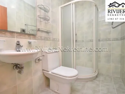 Sale, three bedroom apartment, 263m², Centar, Herceg Novi - image 10