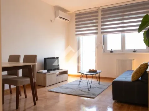 Izdavanje, dvosoban stan, 40m², Novi Sad Sve Podlokacije, Novi Sad
