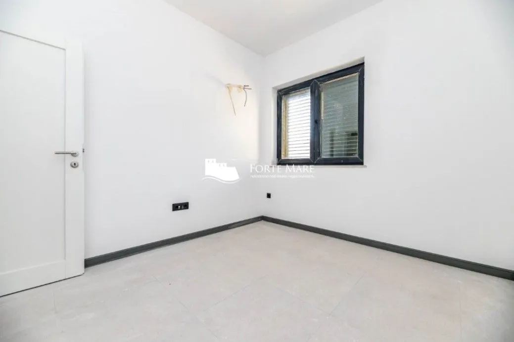 Prodaja, jednosoban stan, 38m², Kumbor, Herceg Novi