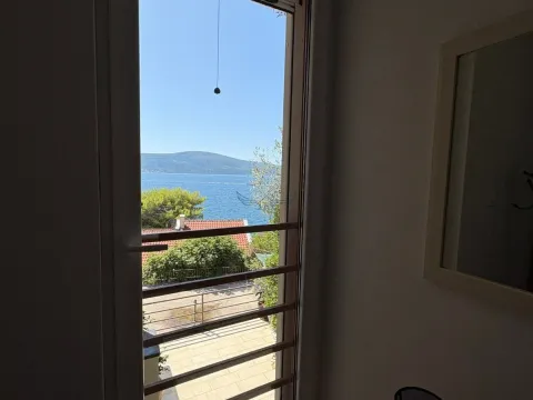 Rent, two bedroom apartment, 49m², Donja Lastva, Tivat - image 8
