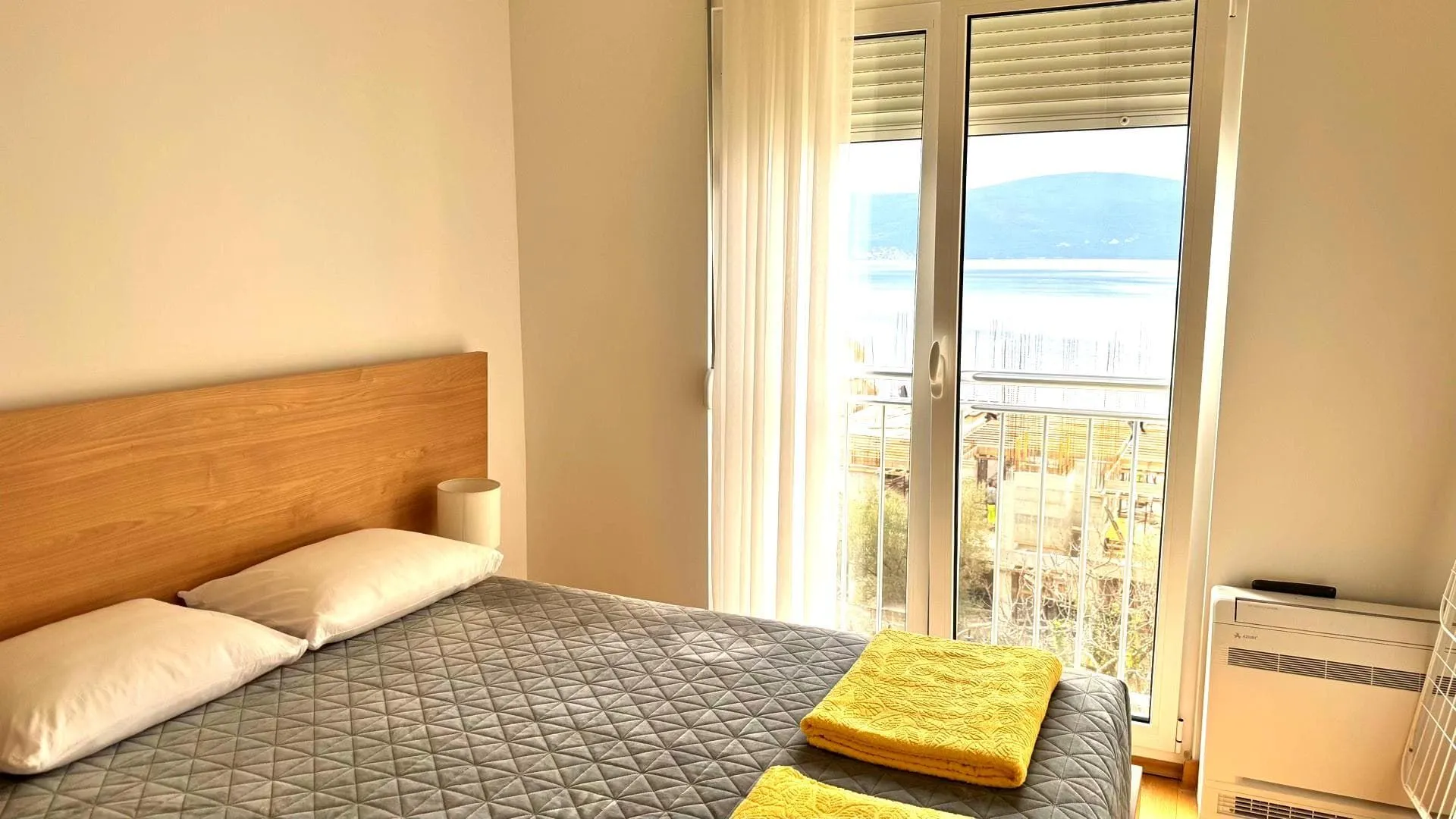 Prodaja, stan, 66m², Tivat, Crna Gora