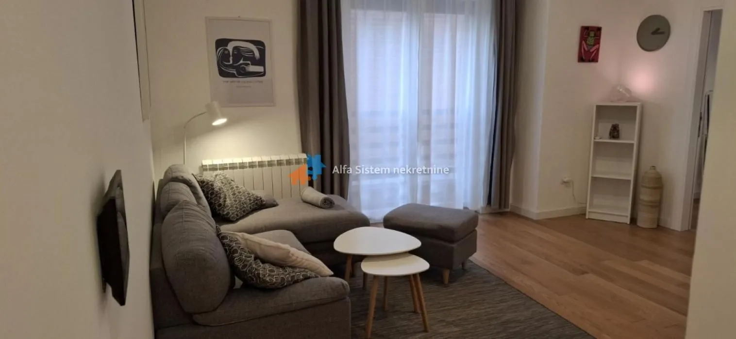 Rent, apartment, 45m², Vračar Centar, Vračar Sve Podlokacije