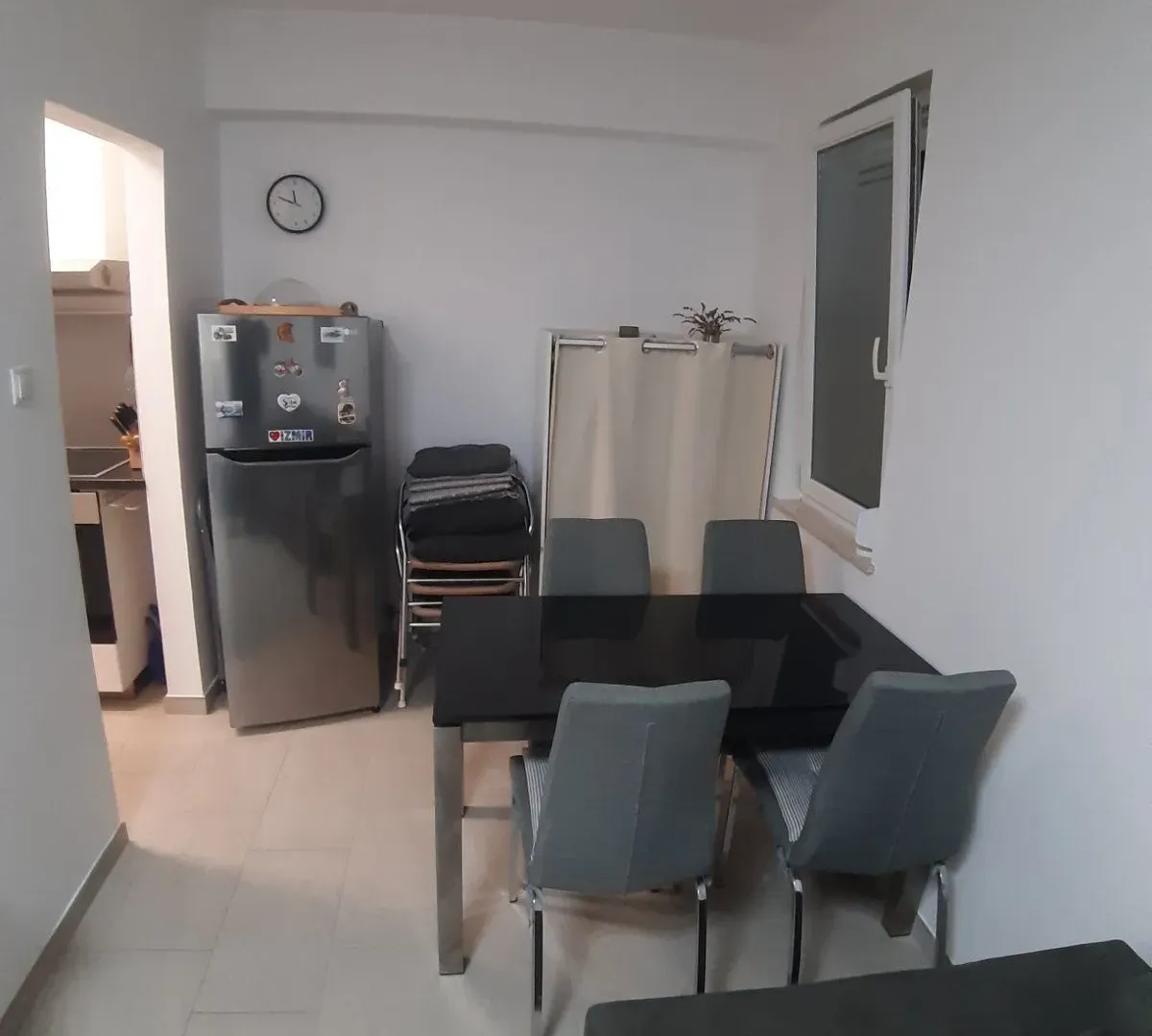Prodaja, jednosoban stan, 44m², Lazi, Budva