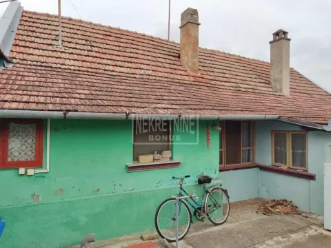 Sale, house, 150m², Mali Bajmok, Subotica - image 2