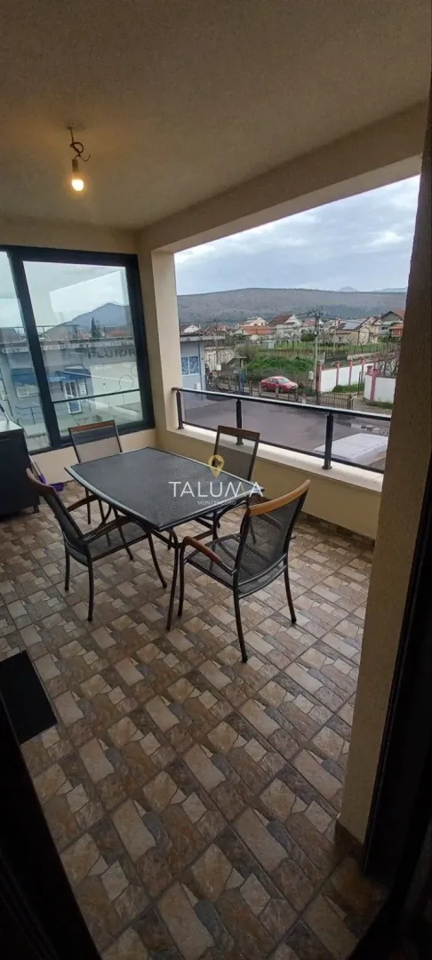 Izdavanje, stan, 180m², Gornja Gorica, Podgorica
